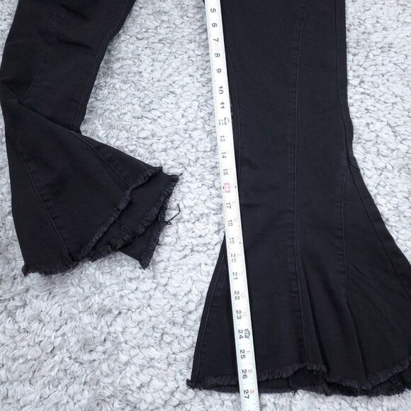 Free People CRVY Last Dance Low Rise Flare Jeans Black Size 27 Curvy Pull On - Picture 7 of 9